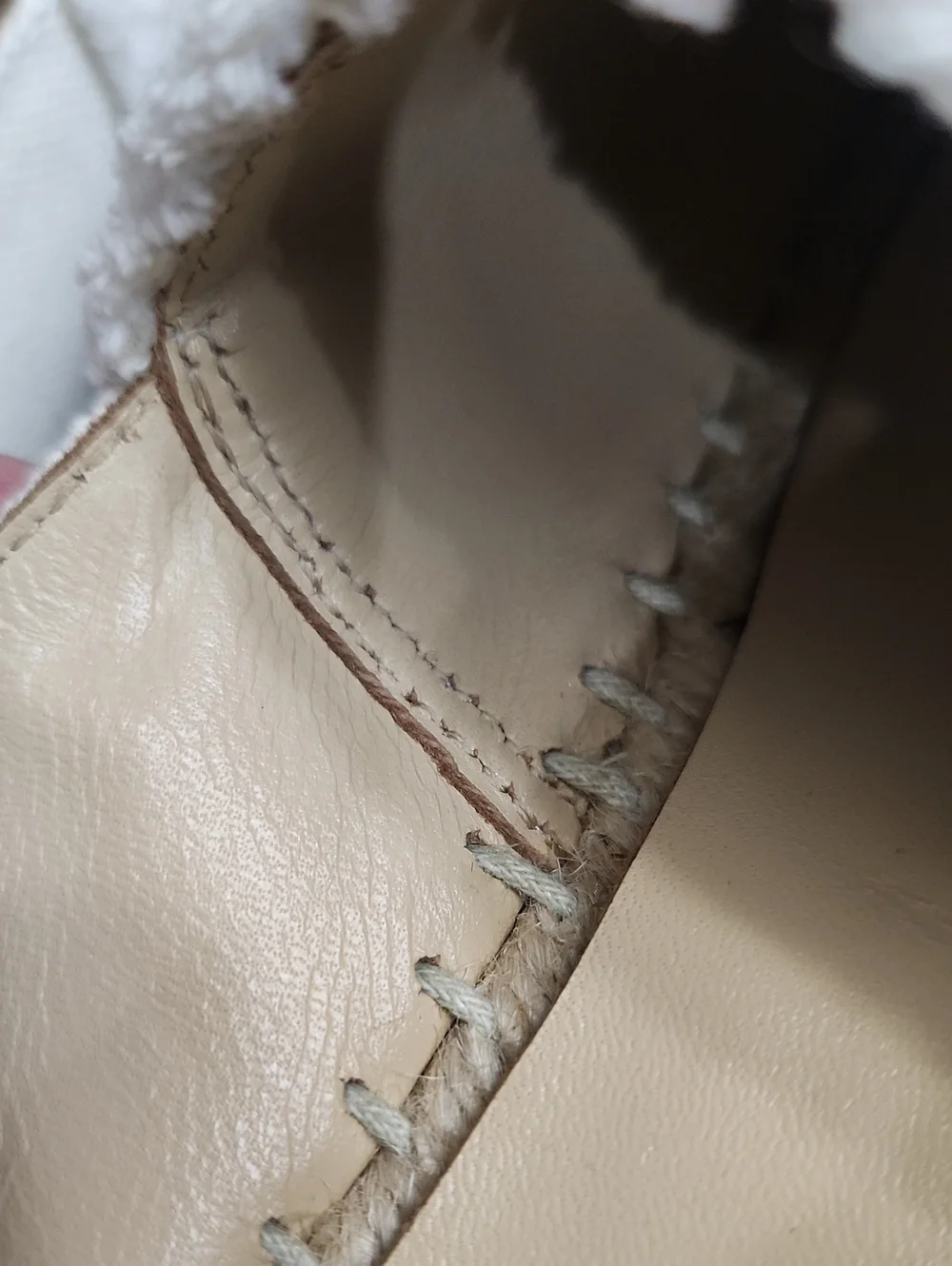 CHANEL Cream Canvas Espadrilles with Black Toe Cap Womens Sz 39